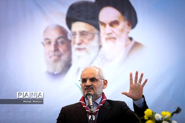 مانور تشکیلاتی یاوران انقلاب