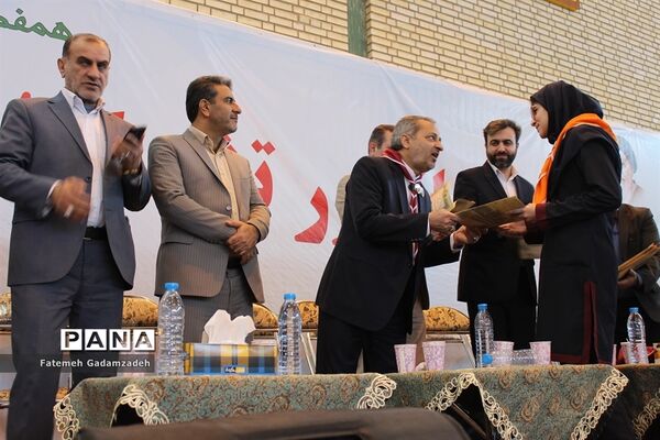 مانور یاوران انقلاب تشکل پیشتازان شهرستان اسلامشهر(2)