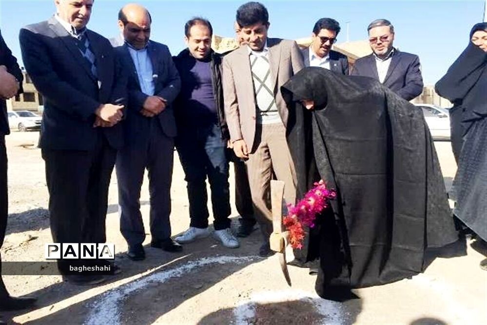 کلنگ زنی مدرسه 12 کلاسه مرحوم حاج مهدی حاجی زاده
