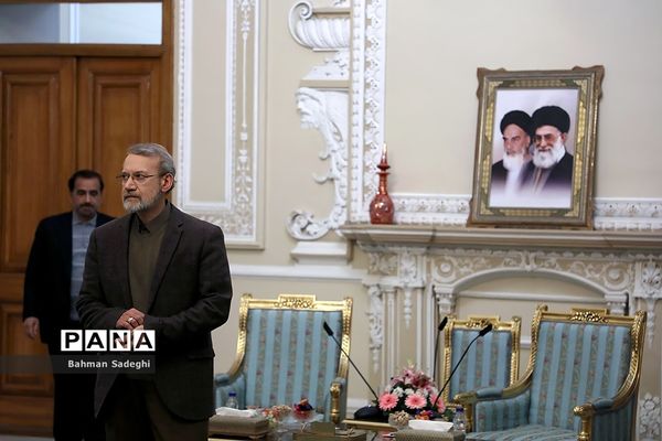 دیدار رئیس مجلس با مسئول سیاست خارجی اتحادیه اروپا