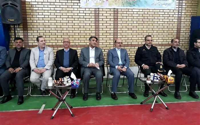 همایش بزرگ یاوران انقلاب هم اکنون در حال برگزاری است