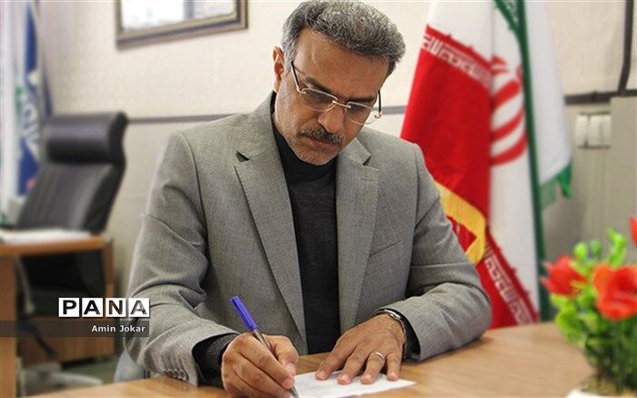 ارسال بیش از ۵ کامیون محموله کمک‌های دانش‌آموزان و فرهنگیان فارس به مناطق سیل‌زده