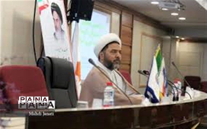 رشدباسوادی؛  از برکات و ثمرات بی شمار انقلاب شکوهمند اسلامی ایران