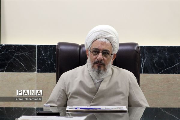 دیدار فرهنگیان اداره آموزش و پرورش چهاردانگه با امام جمعه