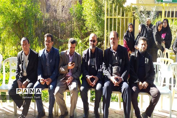 برگزاری جشن انقلاب مهدهای کودک بهزیستی باهمکاری کانون پرورشی فکری درشهرستان حمیدیه