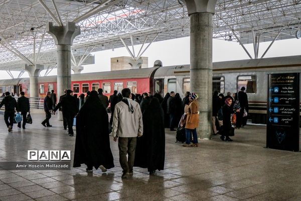 اعزام زائران حرم رضوی از راه آهن ارومیه