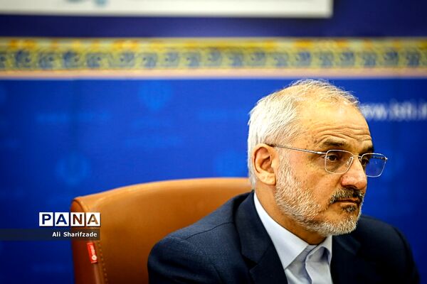 امضا تفاهم نامه بین معاونت علمی و فناوری ریاست جمهوری و وزارت آموزش و پرورش