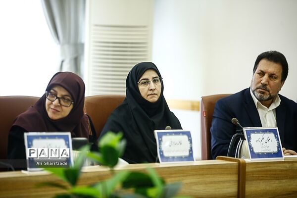 امضا تفاهم نامه بین معاونت علمی و فناوری ریاست جمهوری و وزارت آموزش و پرورش