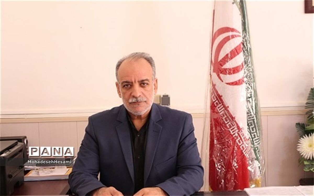 در متن دعوتنامه مدیر کل آموزش و پرورش برای حضور در راهپیمایی 22 بهمن مطرح شد: اسلام، رهبری و مردم 3 رکن ماندگاری انقلاب اسلامی