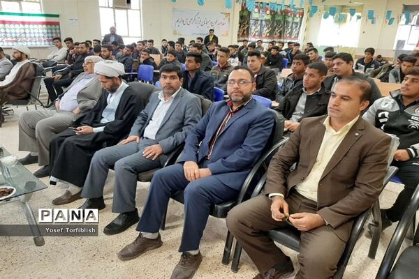 گرامیداشت چهلم سردارشهیدقاسم سلیمانی درمدرسه سردارعلی هاشمی شهرستان حمیدیه