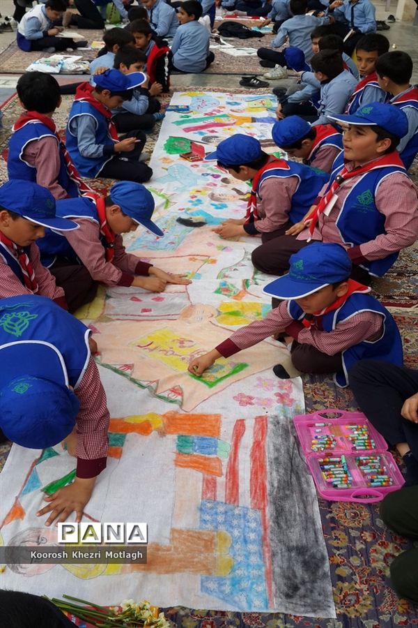 برگزاری جشن‌های دهه فجر در مدارس کازرون