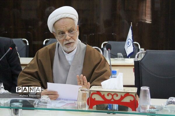 جلسه شورای اقامه نماز اداره کل آموزش و پرورش استان بوشهر