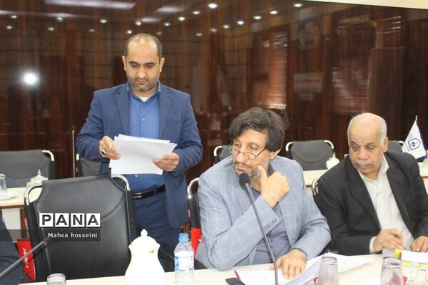 جلسه شورای اقامه نماز اداره کل آموزش و پرورش استان بوشهر