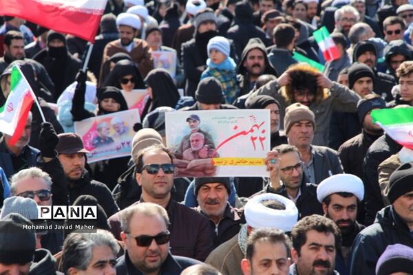مراسم راهپیمایی 22 بهمن در شهرقدس(2)