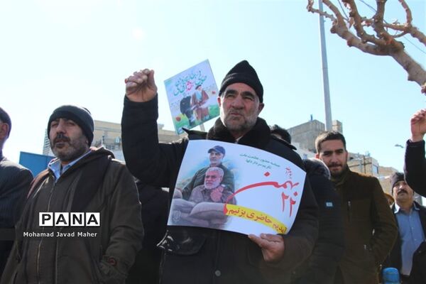 مراسم راهپیمایی 22 بهمن در شهرقدس(2)