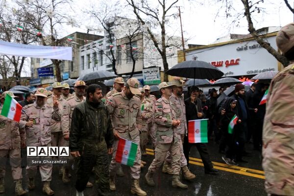 راه‌پیمایی روز 22 بهمن در مرکز مازندران