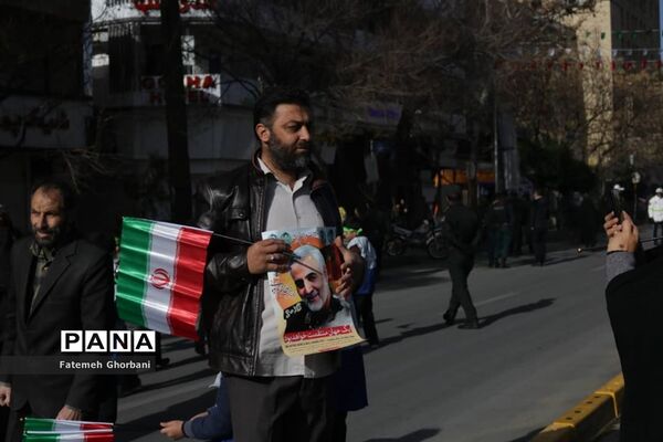 حضور مردم شیراز در راهپیمایی چهل و یکمین سال پیروزی انقلاب اسلامی