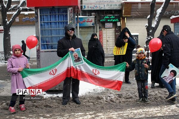 راهپیمایی 22 بهمن ماه در تبریز-3