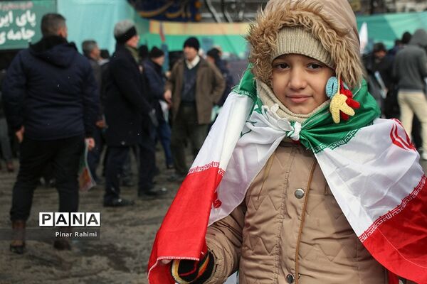 راهپیمایی 22 بهمن ماه در تبریز-3