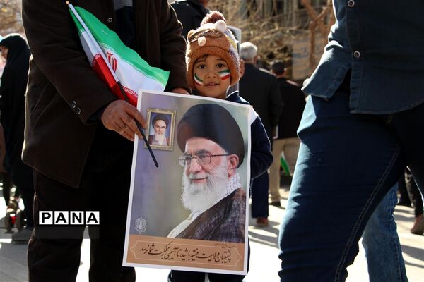 برگزاری مراسم فجر چهل و یک با حضور نسل ‌های اول و چهارم انقلاب در شیراز