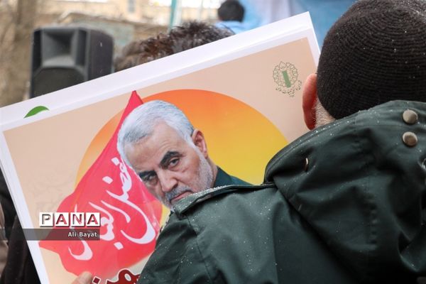 حضور پرشور مردم همدان در راهپیمایی ۲۲بهمن