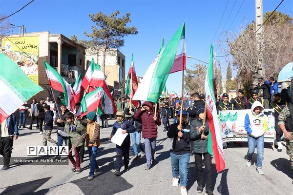 حاشیه های راهپیمایی 22 بهمن آباده
