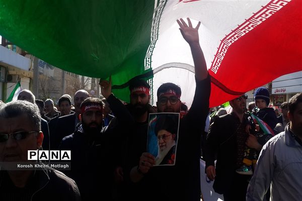 راهپیمایی 22 بهمن و اربعین شهادت حاج قاسم سلیمانی در کازرون