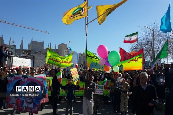 راهپیمایی 22 بهمن و اربعین شهادت حاج قاسم سلیمانی در کازرون