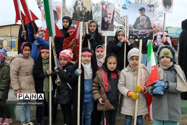 راه پیمایی 22 بهمن در تربت جام