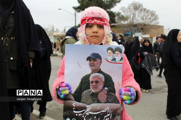 راه پیمایی 22 بهمن در تربت جام