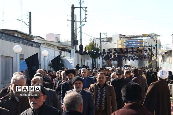 تشییع پیکر آیت‌الله طبرسی در ساری
