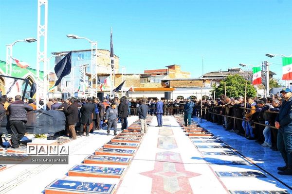 آیین تشییع و خاکسپاری پیکر آیت‌الله طبرسی