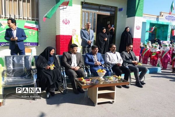جشن پیروزی انقلاب و اربعین سردار شهید حاج قاسم سلیمانی در دبستان معین سرتل بوشهر