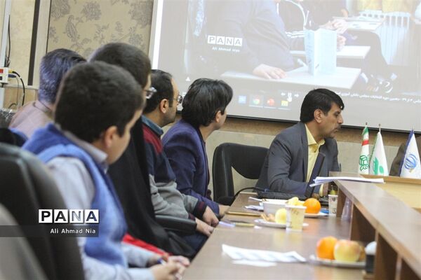 انتخابات هیأت رئیسه مجلس دانش آموزی استان قم