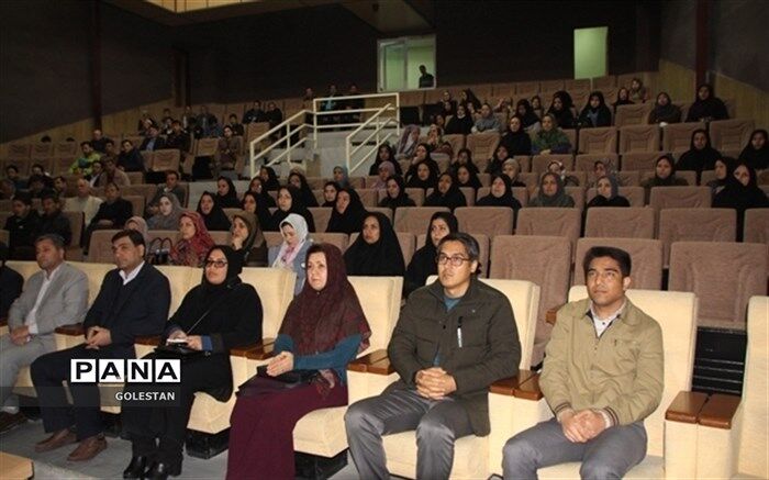 کارگاه معلمان دارای دانش آموزان آهسته گام شهرستانهای کلاله و گالیکش برگزار گردید
