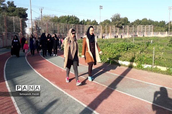همایش پیاده‌روی ۲۰۰۰نفری بانوان فرهنگی ناحیه یک اهواز