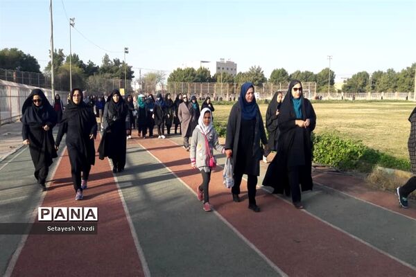 همایش پیاده‌روی ۲۰۰۰نفری بانوان فرهنگی ناحیه یک اهواز
