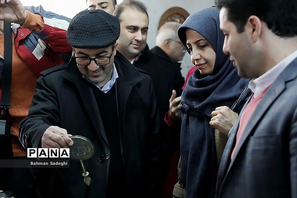 بازدید دو عضو شورای شهرتهران  ازجمعه بازار  پروانه