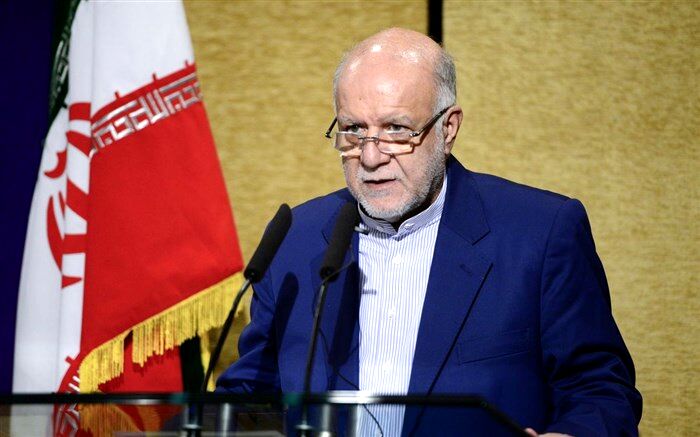 ۳۰ میلیارد دلار پروژه نیمه کاره در پتروشیمی