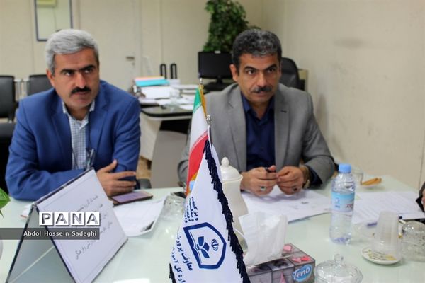 جلسه کارگروه تخصصی بزرگداشت هفته تربیت اسلامی و روز امور تربیتی استان بوشهر