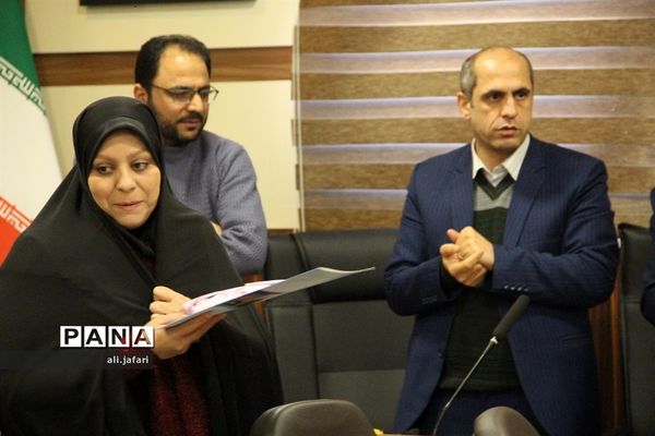 بزرگداشت میلاد حضرت فاطمه زهرا(س) در آموزش و پرورش شهرری