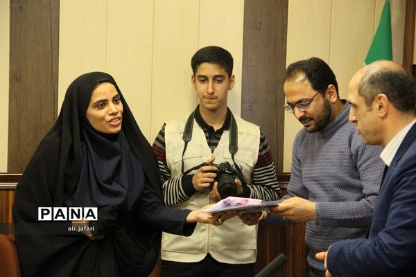 بزرگداشت میلاد حضرت فاطمه زهرا(س) در آموزش و پرورش شهرری