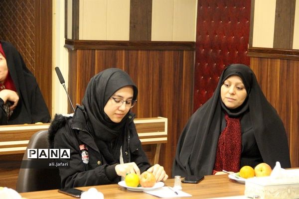 بزرگداشت میلاد حضرت فاطمه زهرا(س) در آموزش و پرورش شهرری