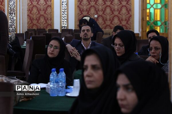 کارگاه آموزشی کشوری پیشگیری انتخابی نوجوانان در معرض خطر
