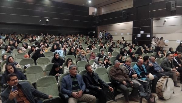 برگزاری مراسم گرامیداشت شب یلدا در نورآباد لرستان