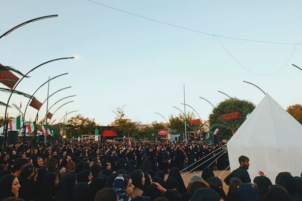آیین خیمه‌سوزان در غروب عاشورای آباده