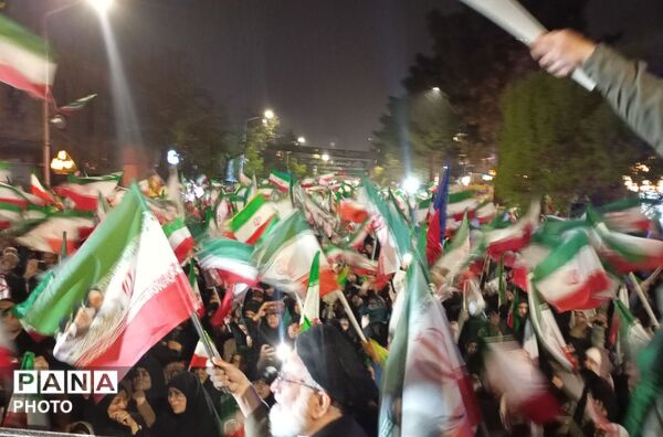صدای قدم های باران، هنگامه ای متفاوت در مسجد جامع 