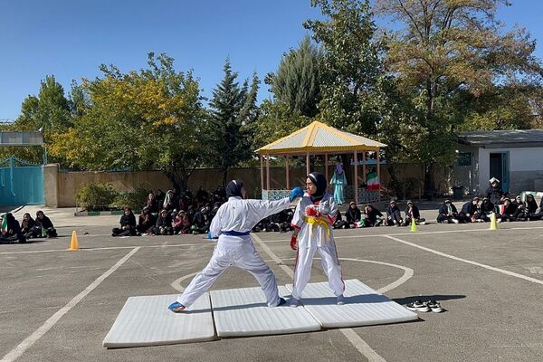 برگزاری المپیاد درون مدرسه ای در دبیرستان مریم عذرا دماوند