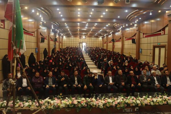 کاروان زیارتی راهیان نور دبیرستان شاهد کوثر شهرستان رباط‌کریم