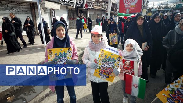 راهپیمایی 22 بهمن در مه ولات 